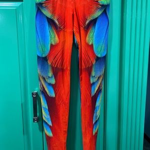 Arctic Flamingo Parrot design full length yoga legging; size SMALL